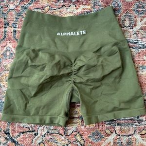 Alphalete amplify shorts
